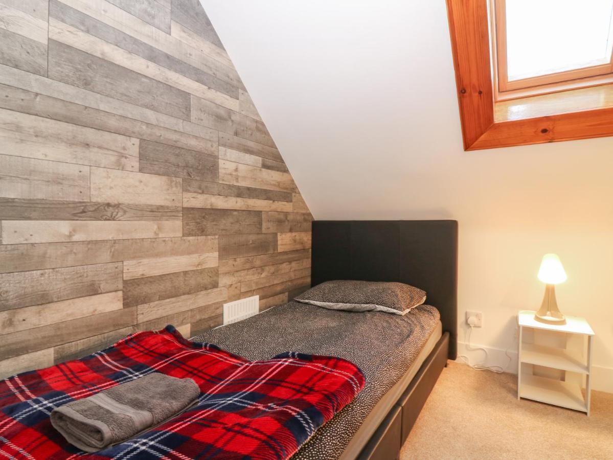 Holiday home Rockstar Macduff
