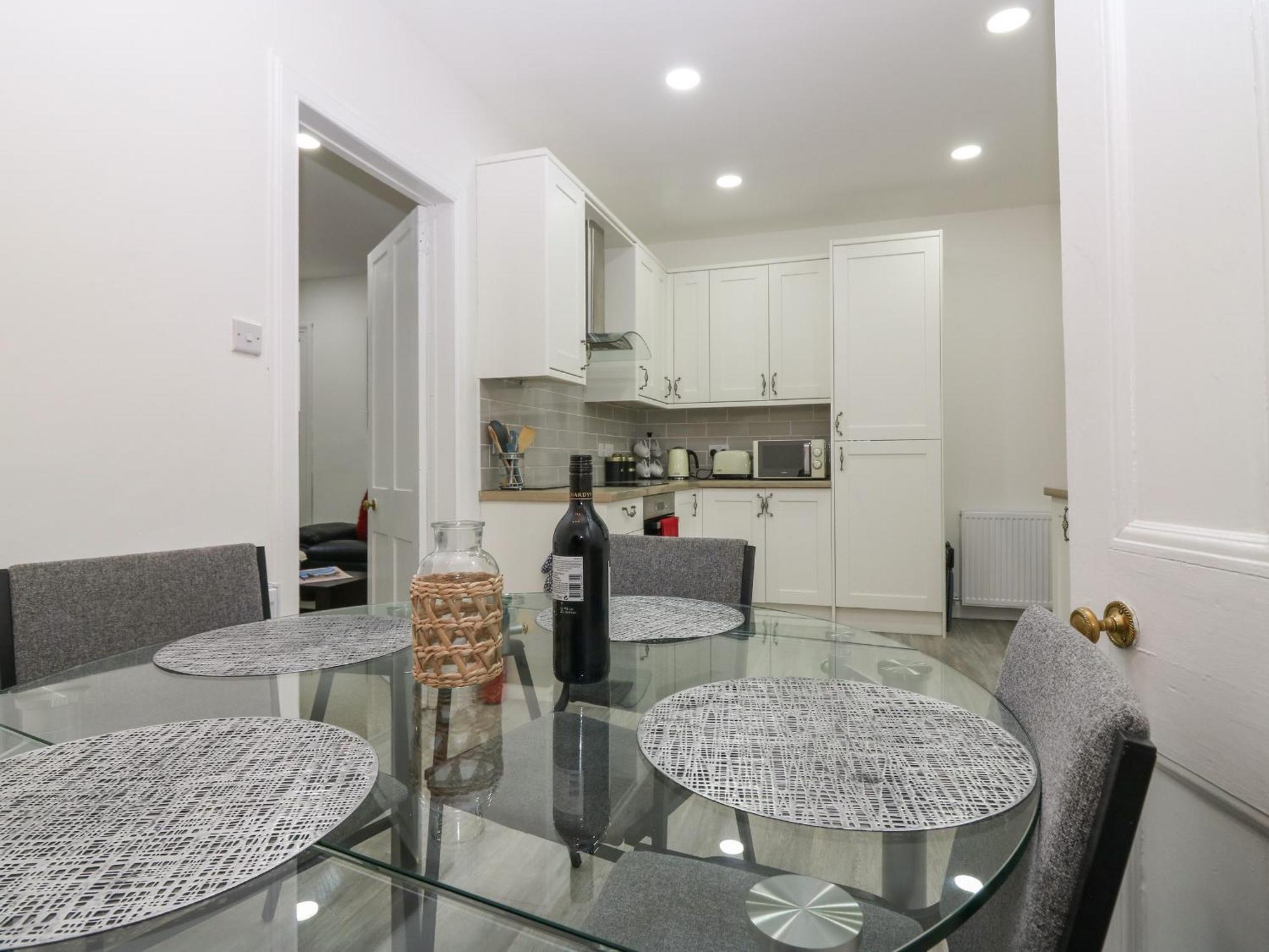 Rockstar Holiday home Macduff
